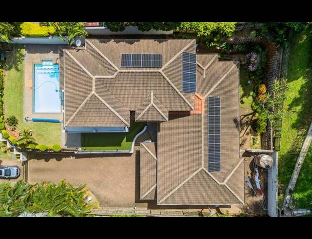 4 BEDROOM HOUSE FOR SALE IN UMHLANGA CENTRAL